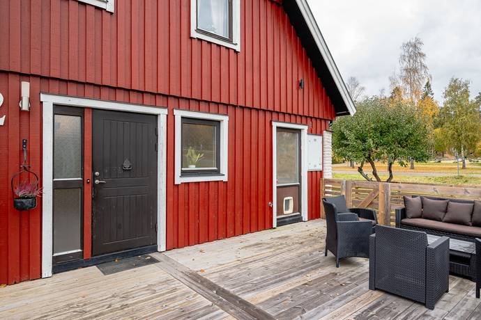 5 rum villa på Barksättersgatan 2 Strandvägsområdet, Katrineholms kommun - bild 4