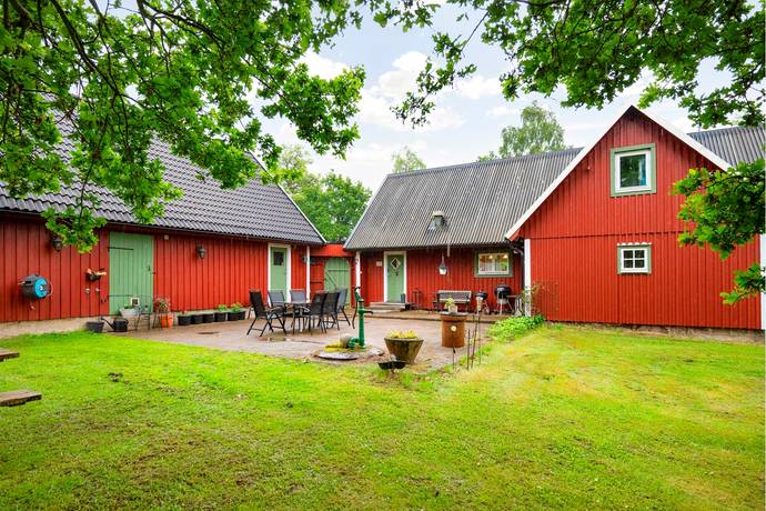 4 rum gård/skog på Klosterhagen 403 Ljungbyhed, Klippans kommun - bild 1