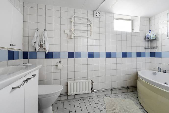 6 rum Villa på Södra Granliden 13 Göta Och Ryrsjön Lilla Edets kommun - bild 16