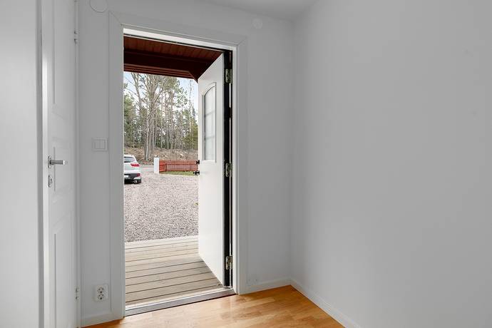 5 rum Vinterbonat fritidshus på Länna Norrbyvägen 14 Länna Norrtälje kommun - bild 16