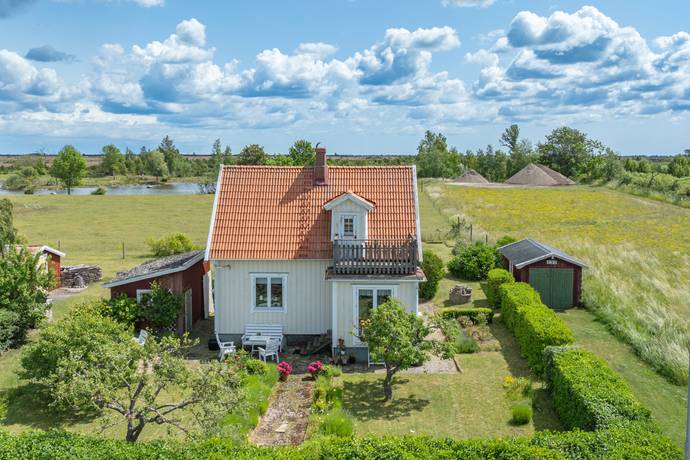4 rum vinterbonat fritidshus på Mysinge 137 Mysinge, Mörbylånga kommun - bild 1