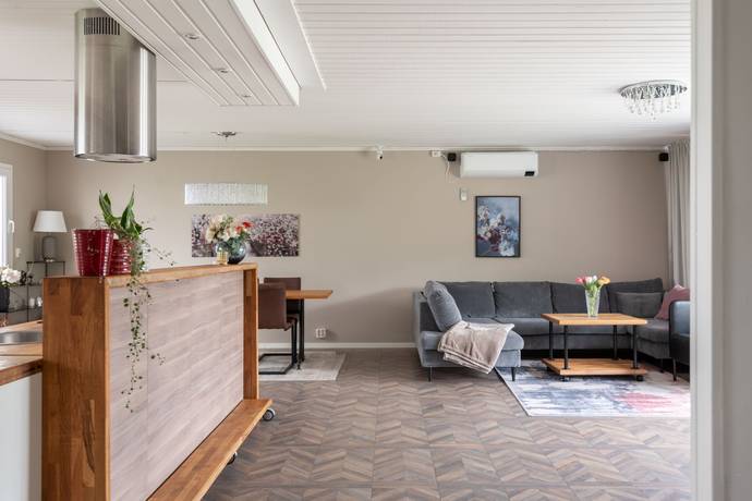 7 rum Villa på Sågbrogatan 26 Finnerödja Laxå kommun - bild 19