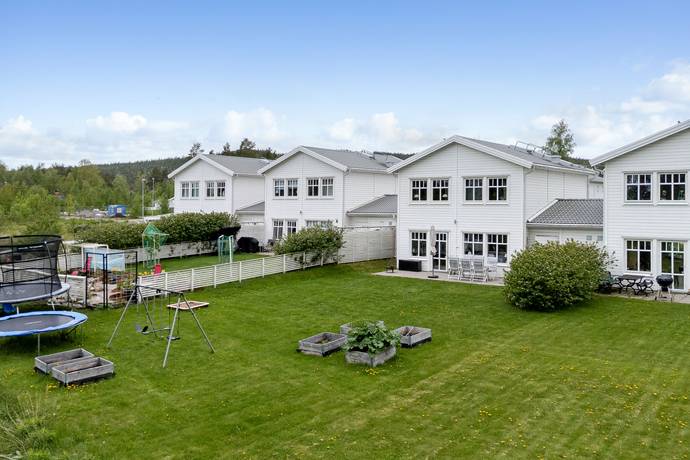 5 rum kedjehus på Britta Hazelius väg 14 Lilla Källviken, Falu kommun - bild 3