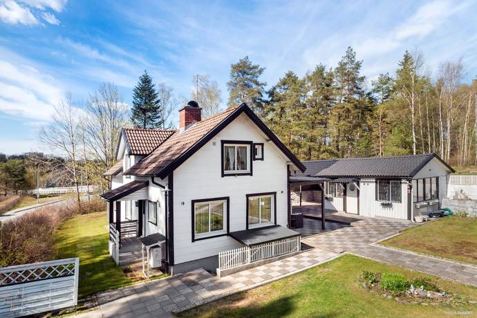 Öresjövägen 1, Örby, Marks kommun