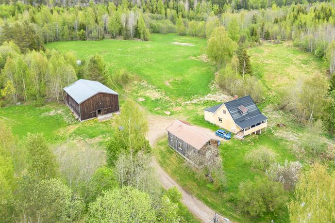 5 rum gård/skog på Kvarsätt 162 Sundsvall, Sundsvalls kommun - bild 1
