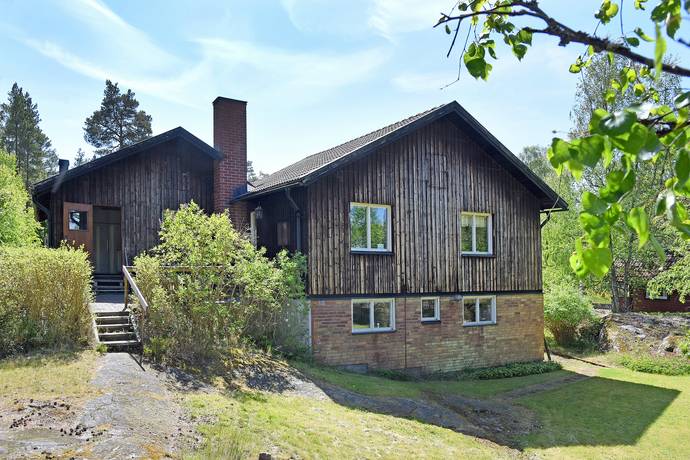 7 rum villa på Barnviksslingan 15 Barnvik/Hovnoret, Värmdö kommun - bild 2
