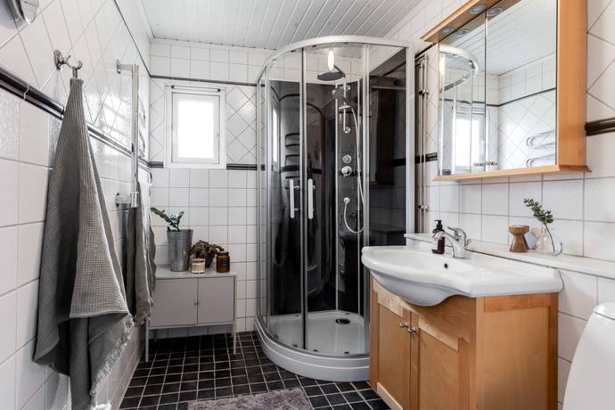 4 rum Villa på Ängabacken 53 Skottvalla Kumla kommun - bild 24