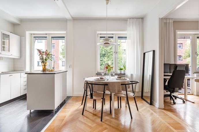 1,5 rum lägenhet på Domkyrkoesplanaden 6A Centralt, Västerås kommun - bild 3