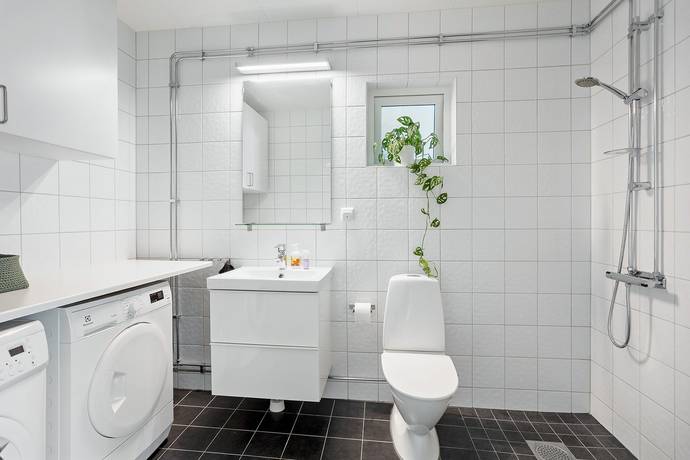 4 rum radhus på Drevevägen 19 O Ekeby-almby, Örebro kommun - bild 5