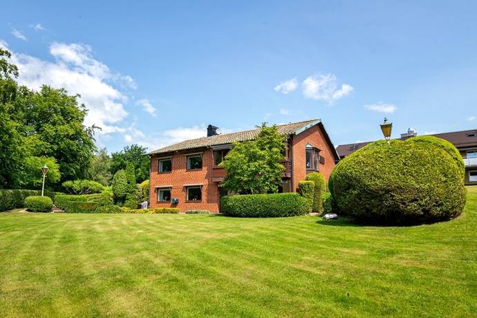 9 rum Villa på Änggatan 41 Åstorp Åstorps kommun - bild 1