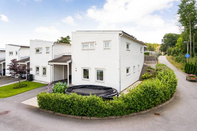 5 rum kedjehus på Lilla Björlandavägen 16 Centrala Hisingen, Göteborgs kommun - bild 1