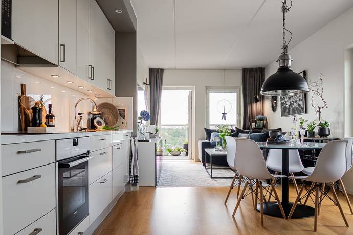 2 rum lägenhet på Sjödalsvägen 17 Centrala Huddinge, Huddinge kommun - bild 4
