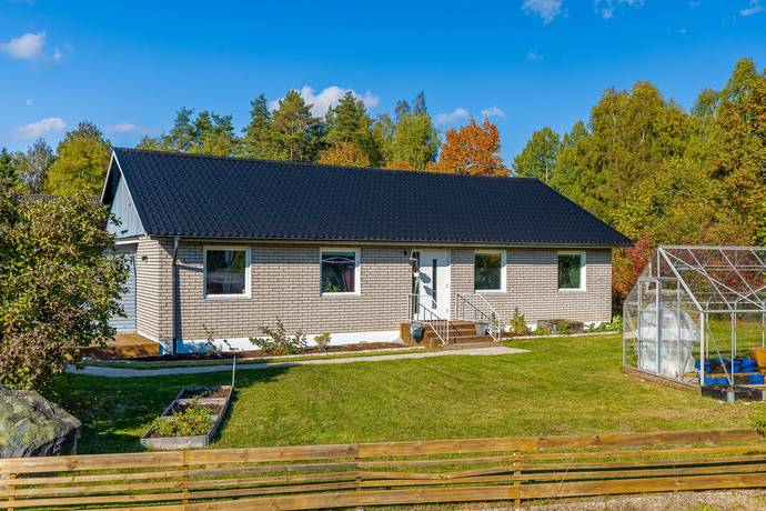 Aspvägen 2, Ärla, Eskilstuna kommun