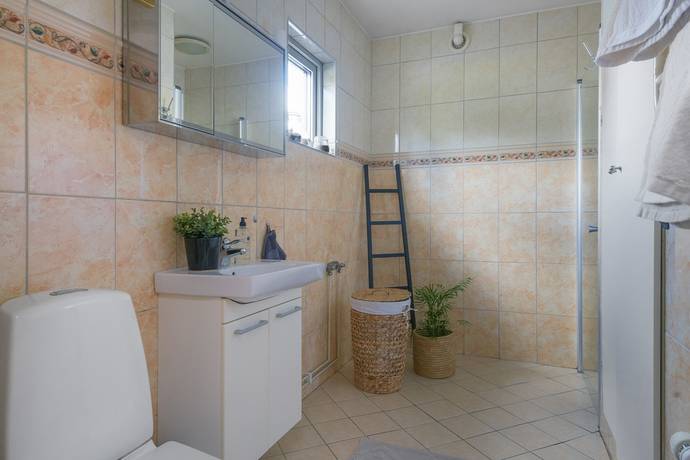 7 rum Villa på Ullstorp 633 Tomelilla kommun - bild 3