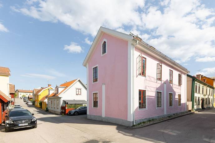5 rum Lägenhet på Djurgårdsgatan 17D Centrala Mariefred Strängnäs kommun - bild 3