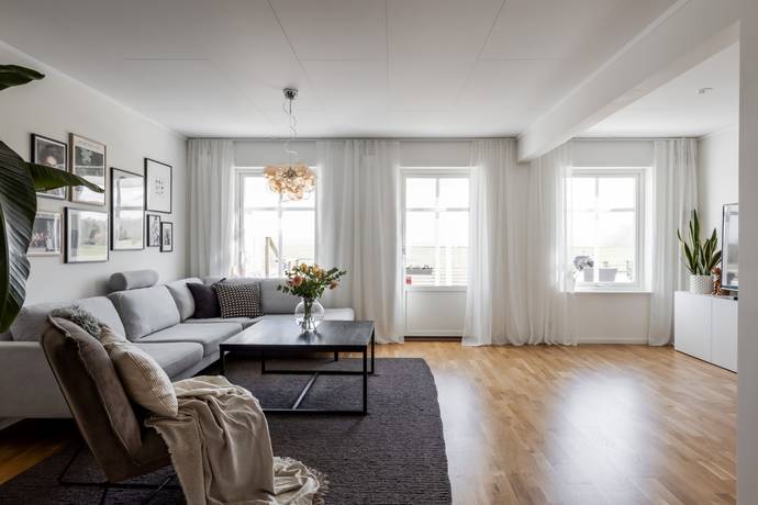 5 rum Kedjehus på Viktor Dahléns väg 124 Mosås Örebro kommun - bild 13