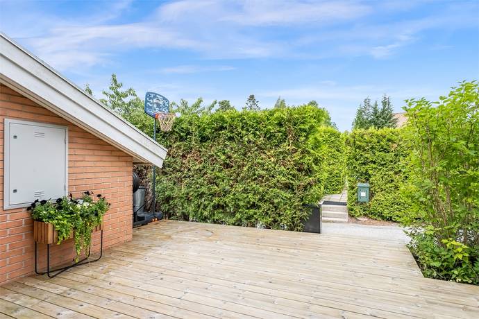 4 rum radhus på Biskop Brasks gränd 5 Stäket, Järfälla kommun - bild 2
