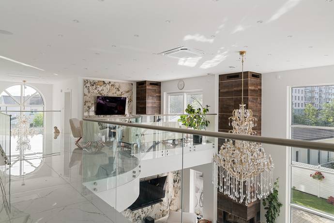 365 m² Villa på Järpvägen 24 Järfälla kommun - bild 37