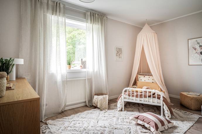 6 rum Villa på Hästebacka väg 22 Inseros Marks kommun - bild 18