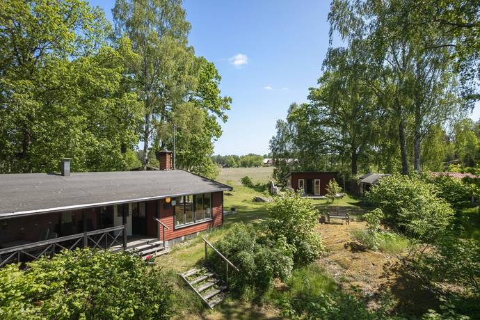 4 rum Vinterbonat fritidshus på Liljekonvaljstigen 50 Ringsö Strängnäs kommun - bild 38