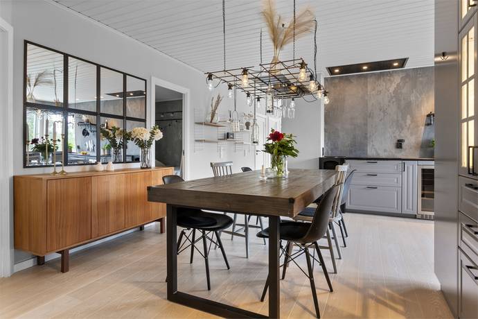 5 rum villa på Gränsvägen 7 Tullinge, Botkyrka kommun - bild 4