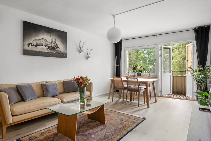 4 rum lägenhet på Stensövägen 7 Älta, Nacka kommun - bild 2