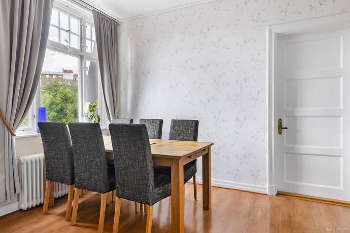 8 rum Villa på Svanåallén 1 Centralt / Väster Örebro kommun - bild 38