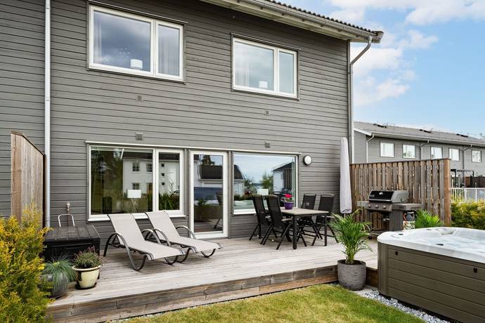 5 rum radhus på Stensötavägen 43A Svärtinge, Norrköpings kommun - bild 2