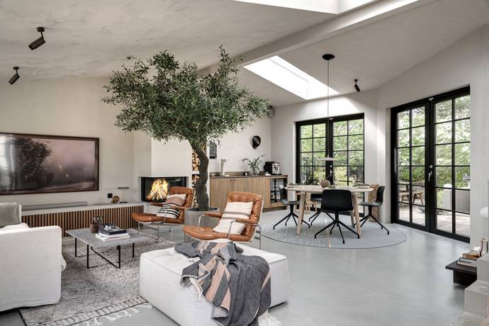 8 rum Villa på Paradisvägen 31 ÅHUS - Täppet Kristianstads kommun - bild 1