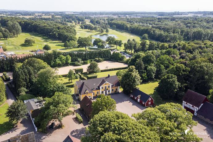 15 rum gård/skog på Vasatorpsallén 64 Helsingborg, Helsingborgs kommun - bild 2
