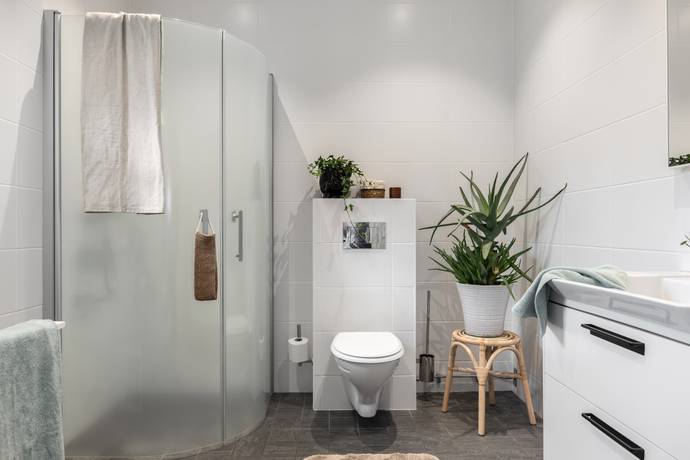 8 rum Villa på Västerskärsringen 41B Svinninge Österåkers kommun - bild 18