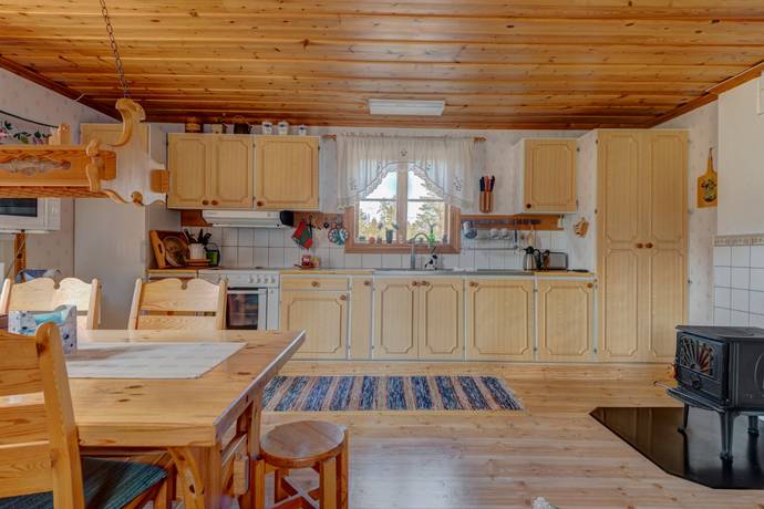 4 rum Gård/skog på Gamla Rönnholm 61 Kronören/Långroudden/Storänget Nordmalings kommun - bild 6