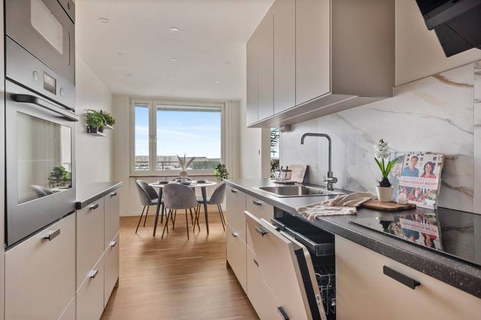 3 rum lägenhet på Åkerbyvägen 90 Täby Centrum, Täby kommun - bild 1