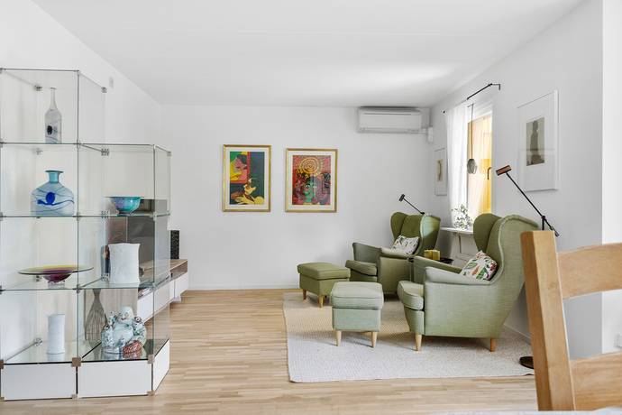 5 rum Radhus på Symfonigränd 24 Viksjö Järfälla kommun - bild 7