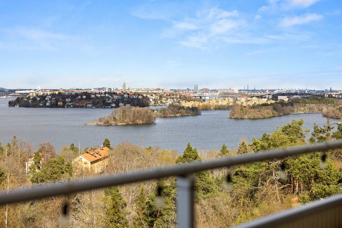Klubbacken 63, 3tr i Hägersten / Mälarhöjden, Stockholms kommun ...