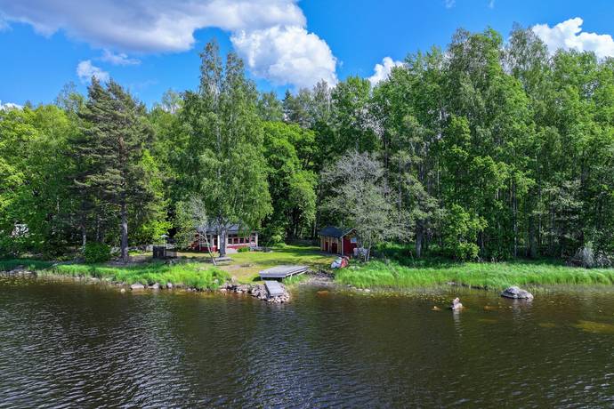 1,5 rum fritidshus på Näset 906 Gysinge, Heby kommun - bild 1