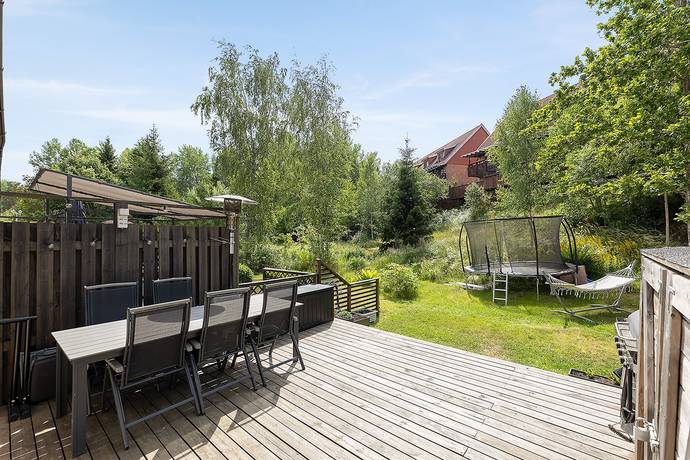 4 rum radhus på Romansvägen 82 Skogås, Huddinge kommun - bild 5