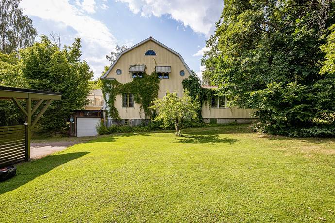 12 rum villa på Thermiavägen 4 Högåsen, Arvika kommun - bild 1