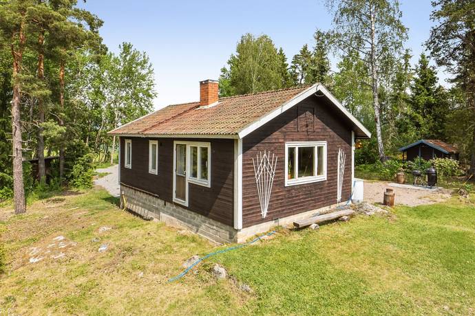2 rum Vinterbonat fritidshus på Skälby 155 Saladamm Sala kommun - bild 21
