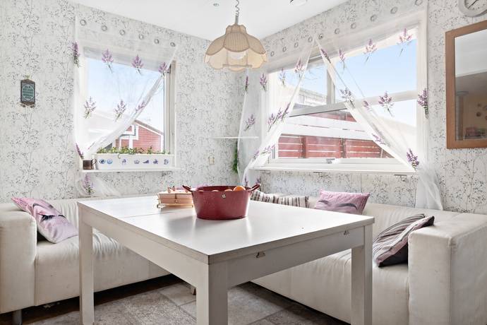 5 rum Radhus på Västergården 101 Västergården Vallentuna kommun - bild 13