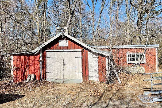5 rum Villa på Eriks Backaväg 24 Munka Ljungby Ängelholms kommun - bild 33