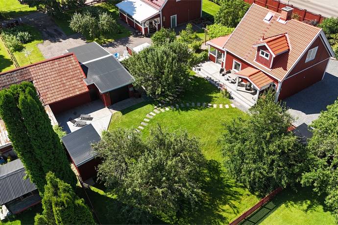 4 rum villa på Kvarnsvedsvägen 350 Kvarnsveden, Borlänge kommun - bild 1