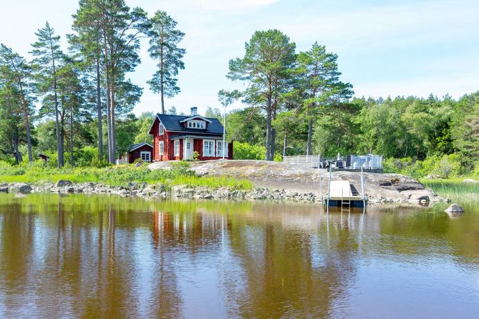 2 rum fritidshus på Östa 602 Östa, Heby kommun - bild 1
