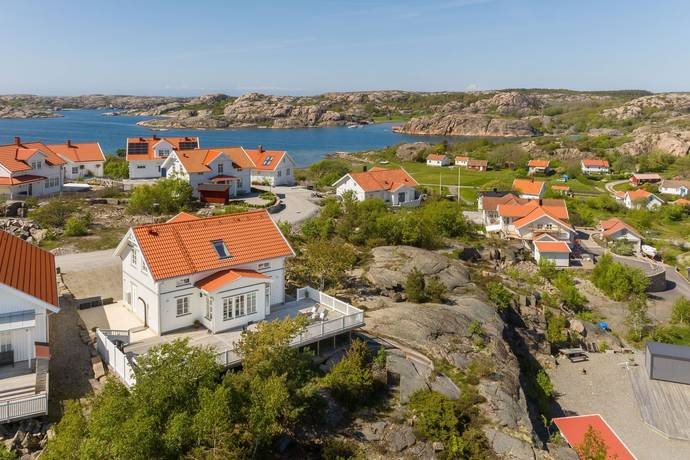 5 rum vinterbonat fritidshus på Tegelstrand Hälldiberget 9 Tegelstrand / Hamburgsund, Tanums kommun - bild 1