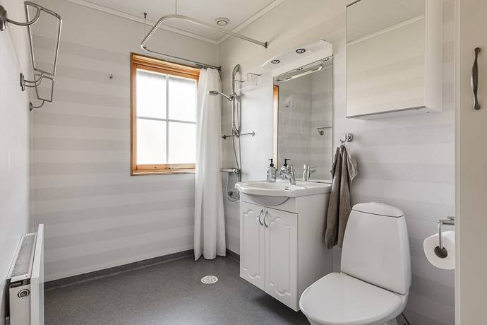 4 rum Villa på Ekmans väg 18 Kvarnarp Eksjö kommun - bild 33