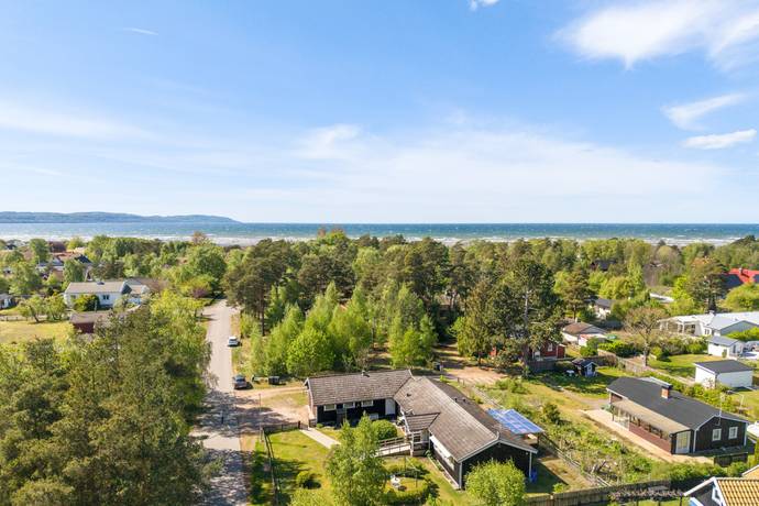 3 rum villa på Wingrens väg 23A Skummeslövsstrand, Laholms kommun - bild 1