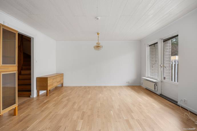 5 rum Radhus på Trädgårdsvägen 130 Töjnan Sollentuna kommun - bild 10