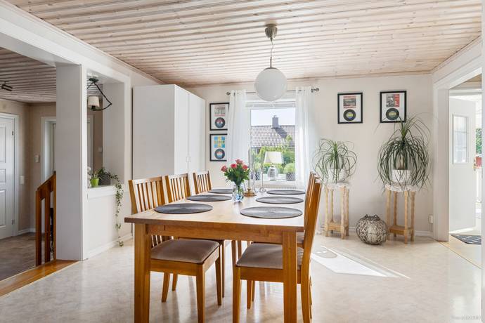 8 rum Villa på Lundvägen 20 Blåsut Vänersborgs kommun - bild 8