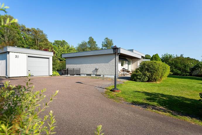5 rum villa på Gnejsvägen 30 Lindome | Valås, Mölndals kommun - bild 2