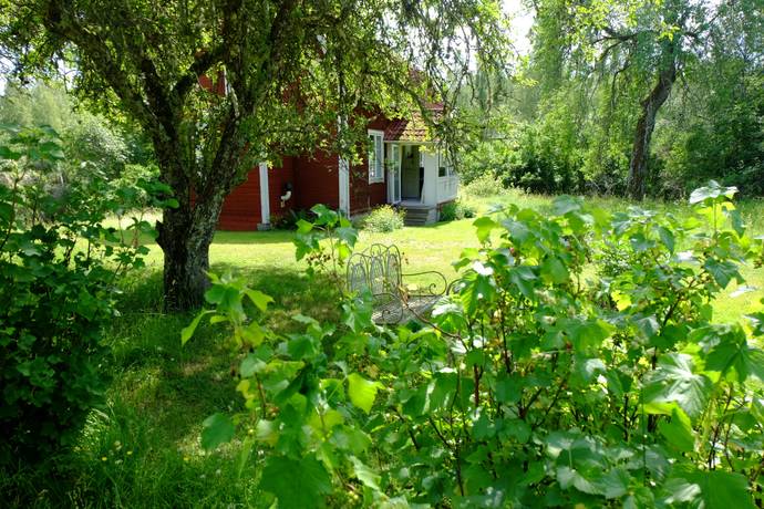 4 rum gård utan jordbruk på Nästorp Katrineholm, Katrineholms kommun - bild 3